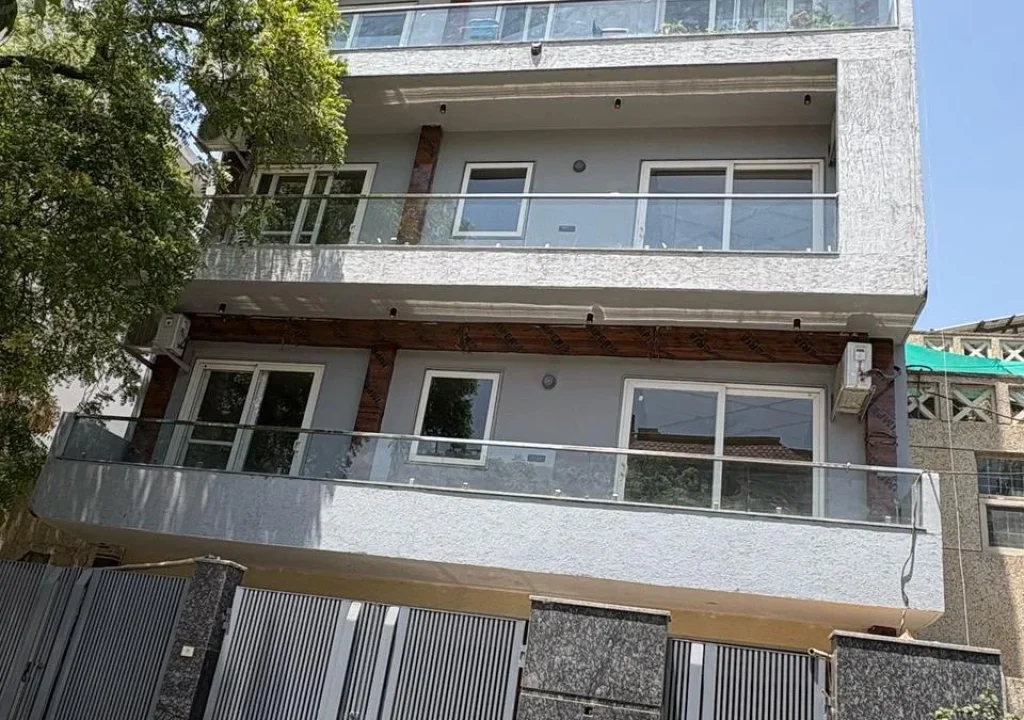 WhatsApp Image 2025-05-05 at 8.23.03 PM